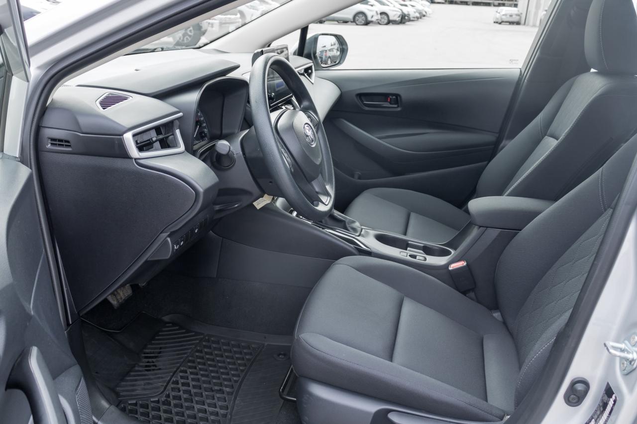 2024 Toyota Corolla LE 4DR SEDAN Photo