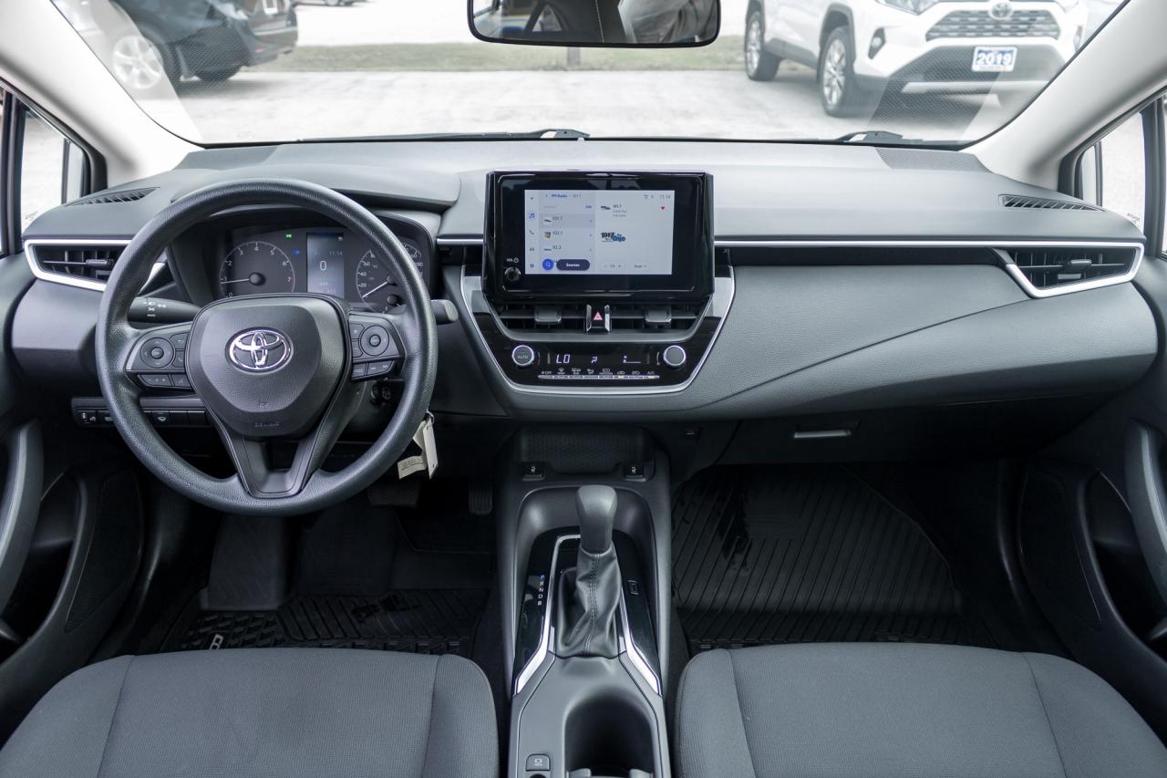 2024 Toyota Corolla LE 4DR SEDAN Photo