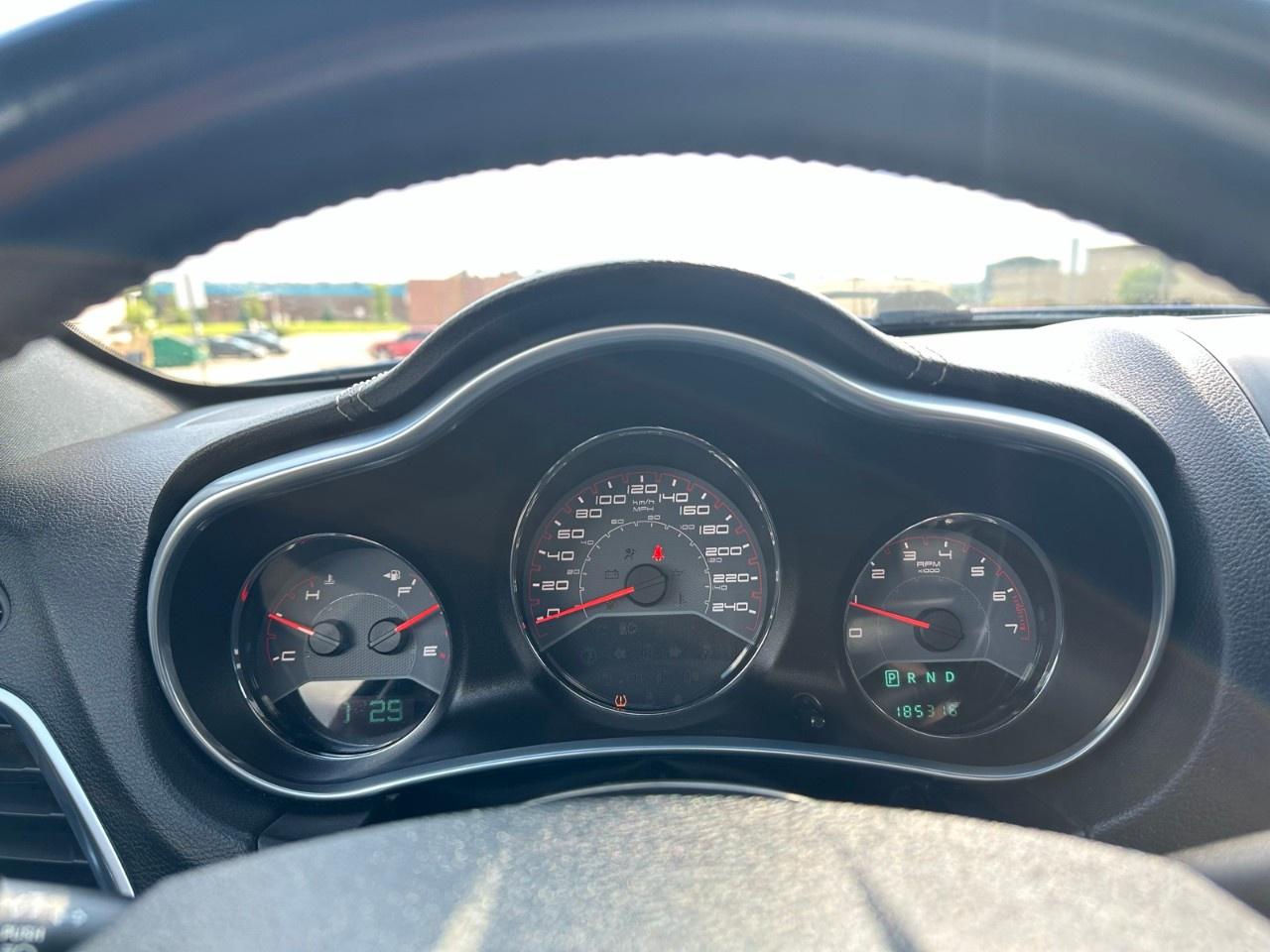 2013 Dodge Avenger 4dr Sdn SXT Photo