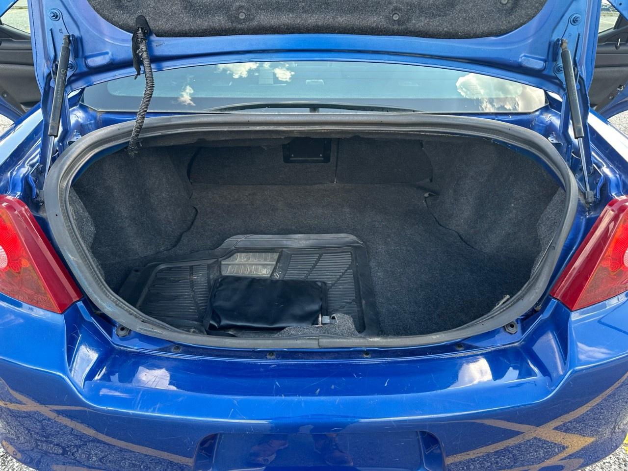 2013 Dodge Avenger 4dr Sdn SXT Photo