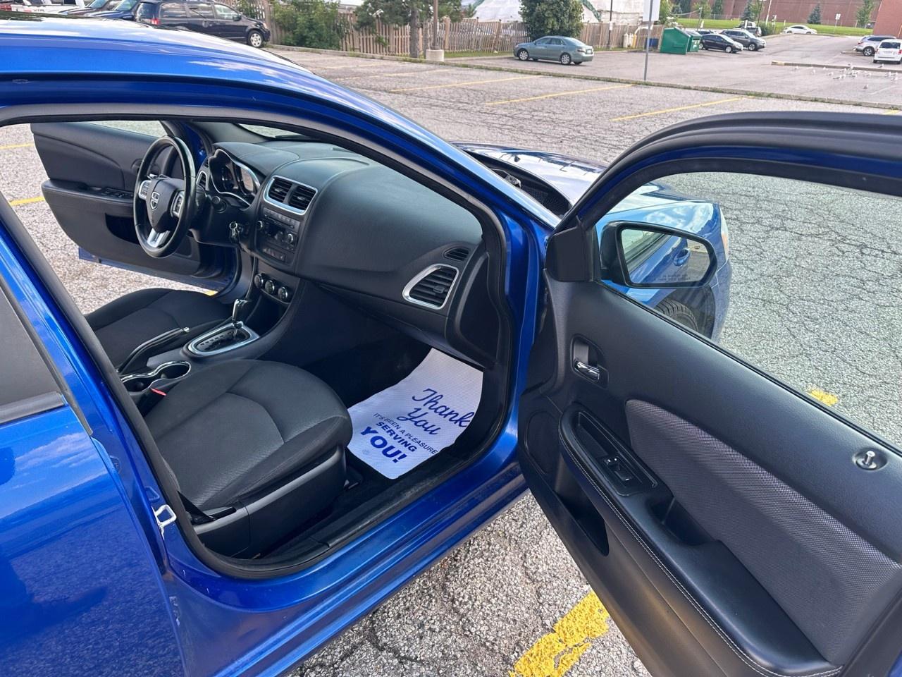 2013 Dodge Avenger 4dr Sdn SXT Photo