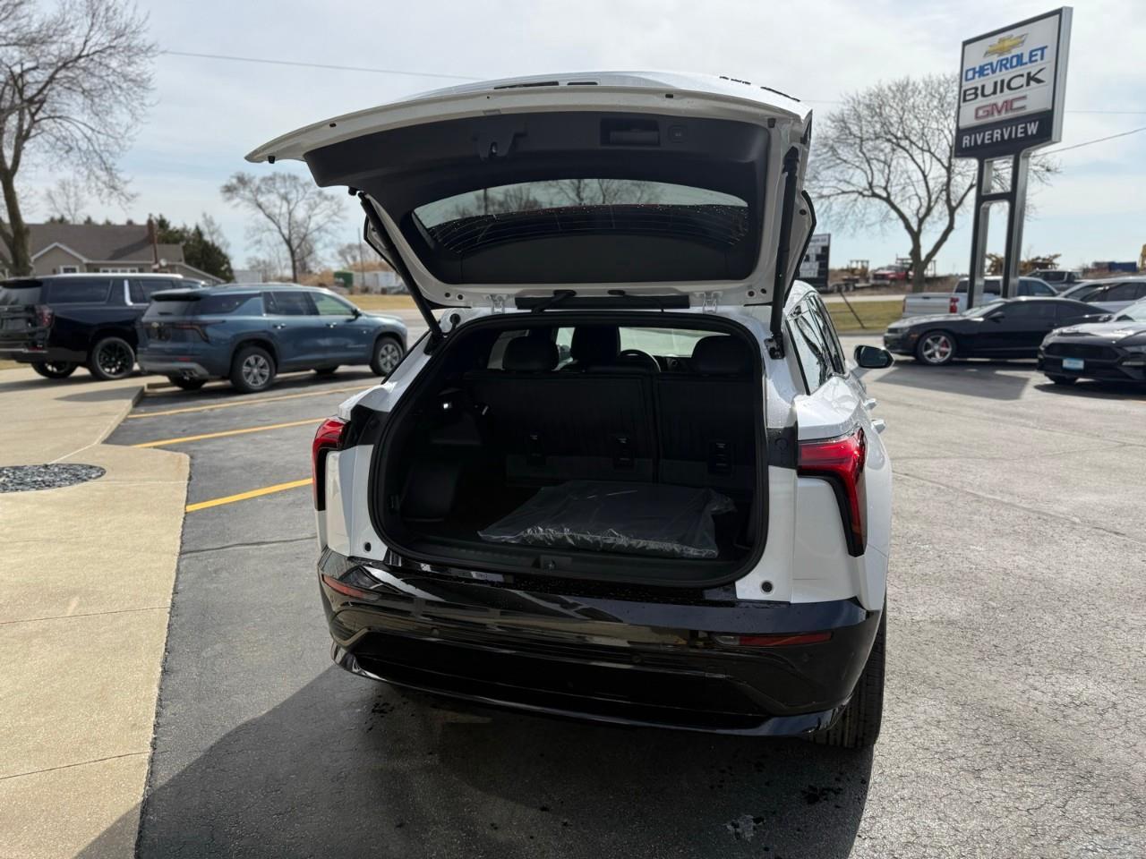 2025 Chevrolet Blazer EV RS 4dr All-Wheel Drive Photo