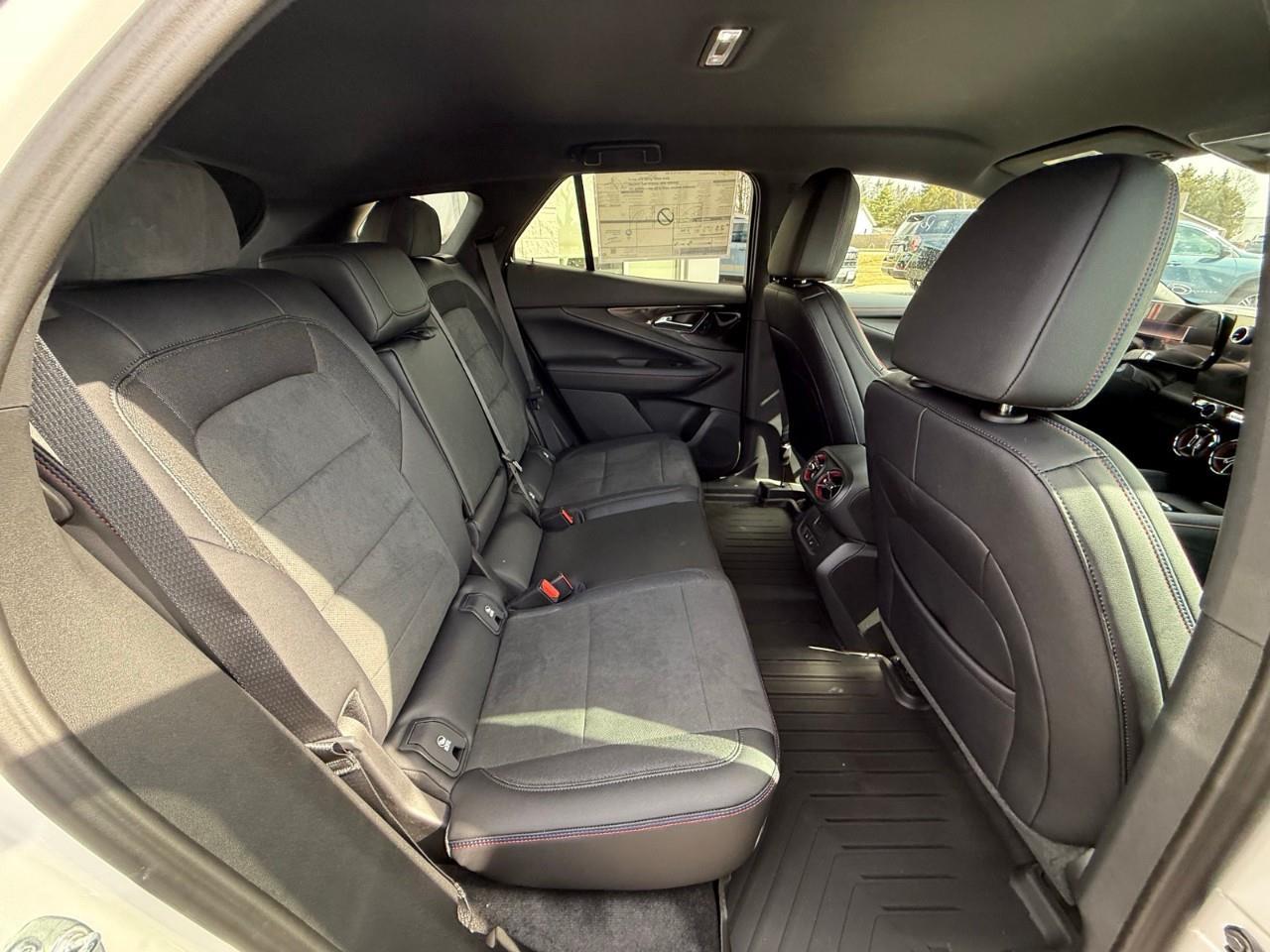 2025 Chevrolet Blazer EV RS 4dr All-Wheel Drive Photo