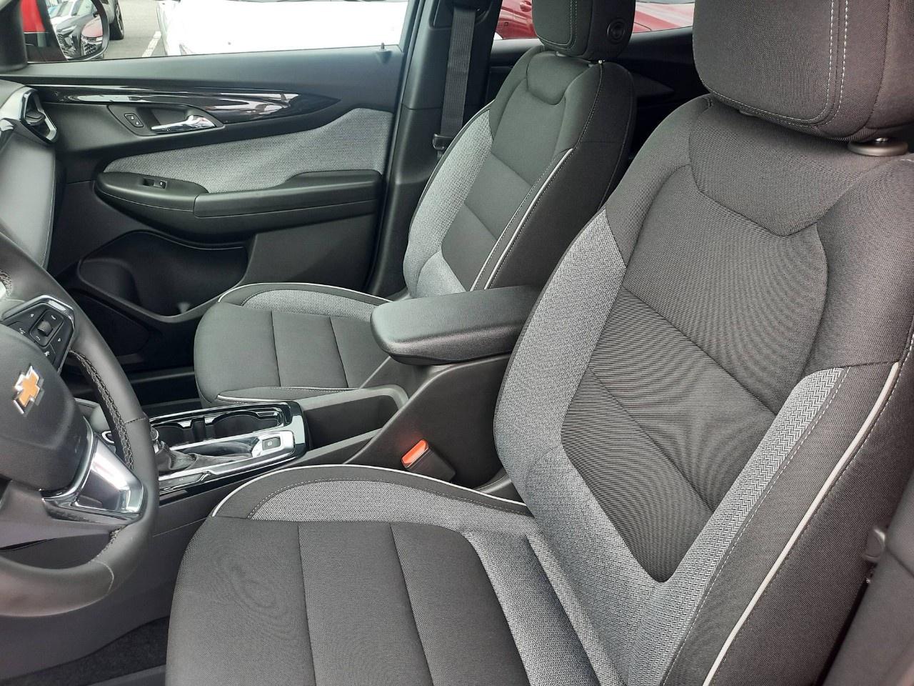 2026 Chevrolet TrailBlazer AWD 4dr LT Photo