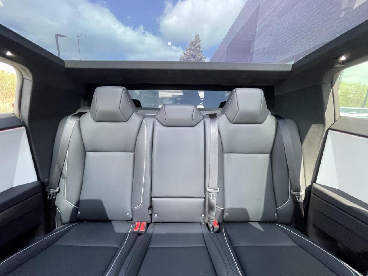 2024 Tesla Cybertruck AWD FOUNDATION SERIES   1 Owner   Clean! Photo