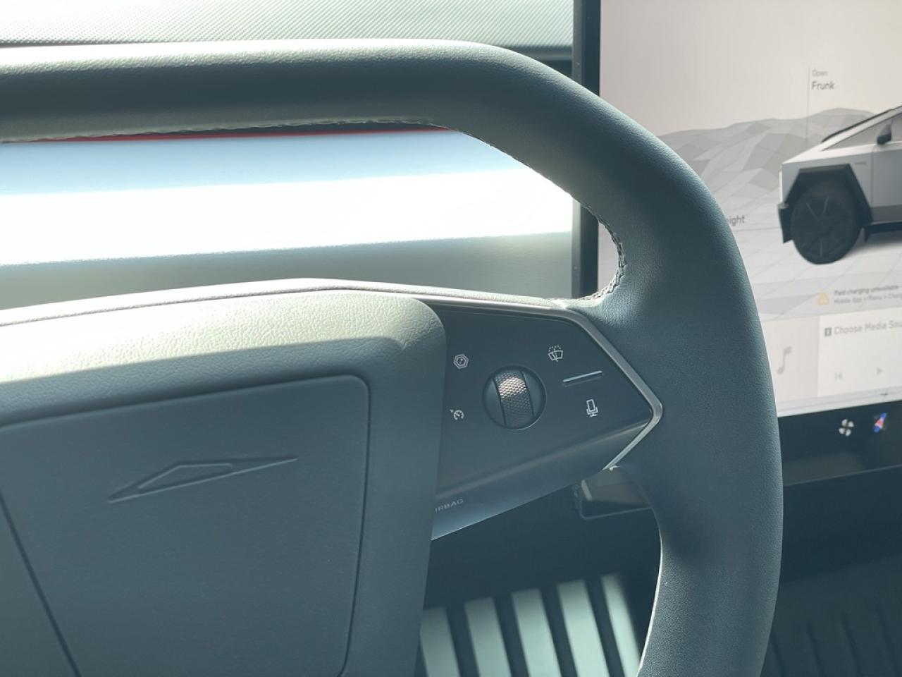 2024 Tesla Cybertruck AWD FOUNDATION SERIES   1 Owner   Clean! Photo