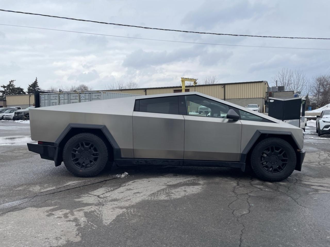 2024 Tesla Cybertruck AWD FOUNDATION SERIES   1 Owner   Clean! Photo