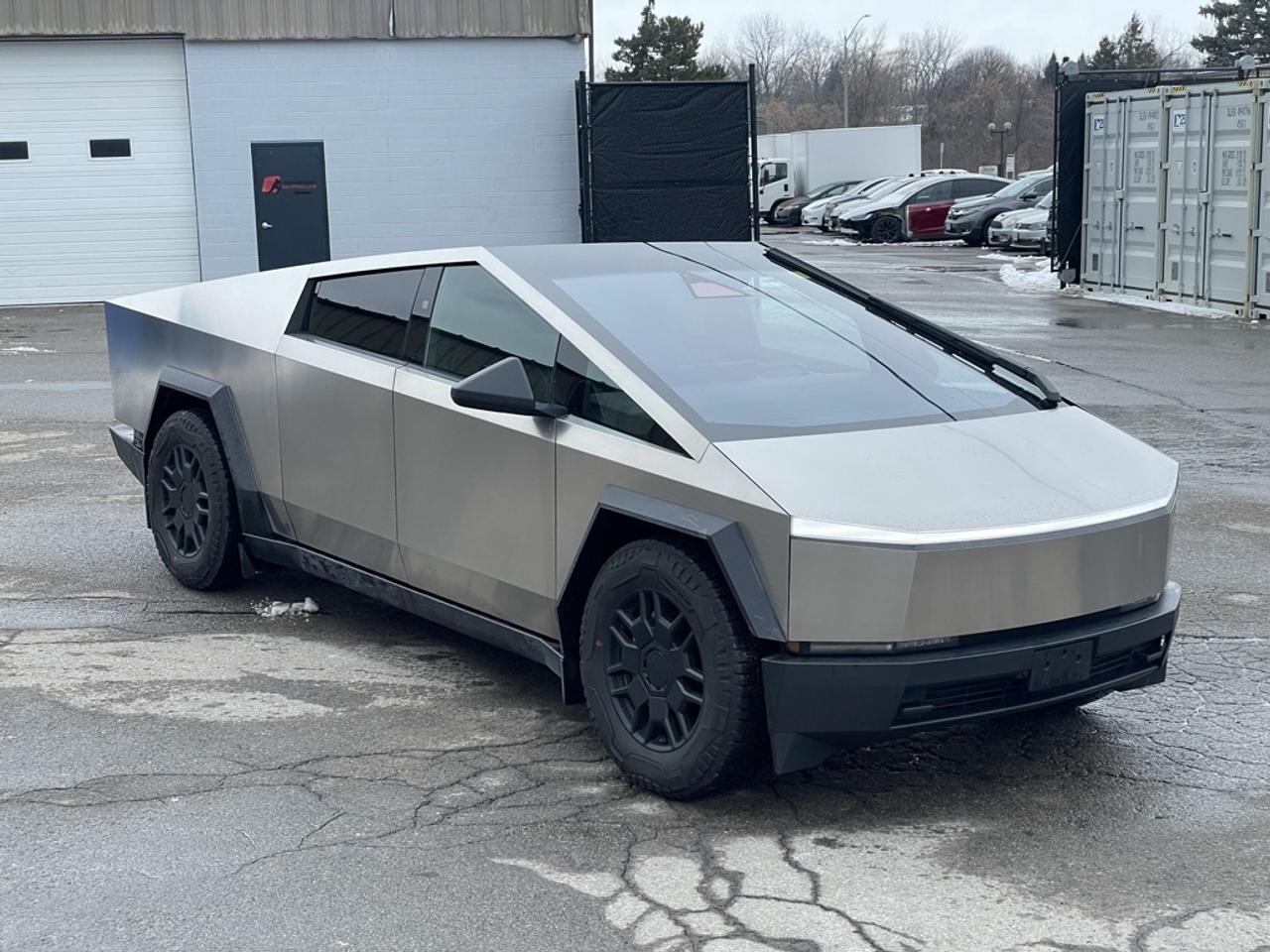 2024 Tesla Cybertruck AWD FOUNDATION SERIES   1 Owner   Clean! Photo