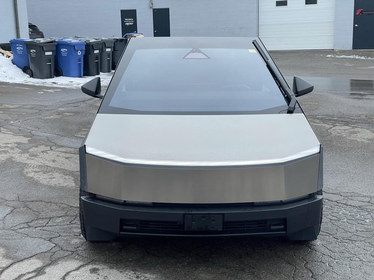 2024 Tesla Cybertruck AWD FOUNDATION SERIES   1 Owner   Clean! Photo