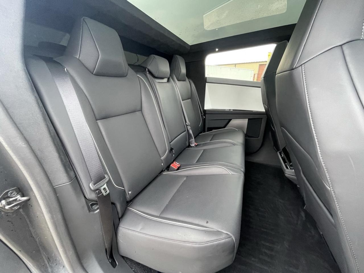 2024 Tesla Cybertruck AWD FOUNDATION SERIES   1 Owner   Clean! Photo