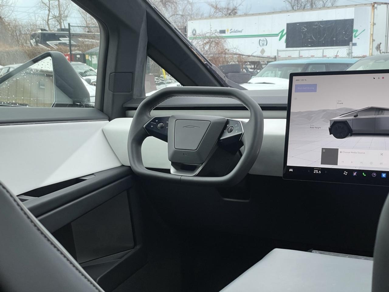 2024 Tesla Cybertruck AWD FOUNDATION SERIES   1 Owner   Clean! Photo