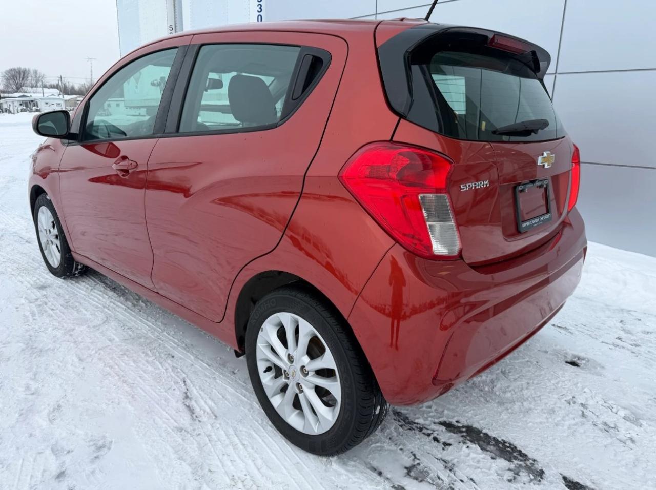 2022 Chevrolet Spark 4dr HB CVT 1LT Photo2