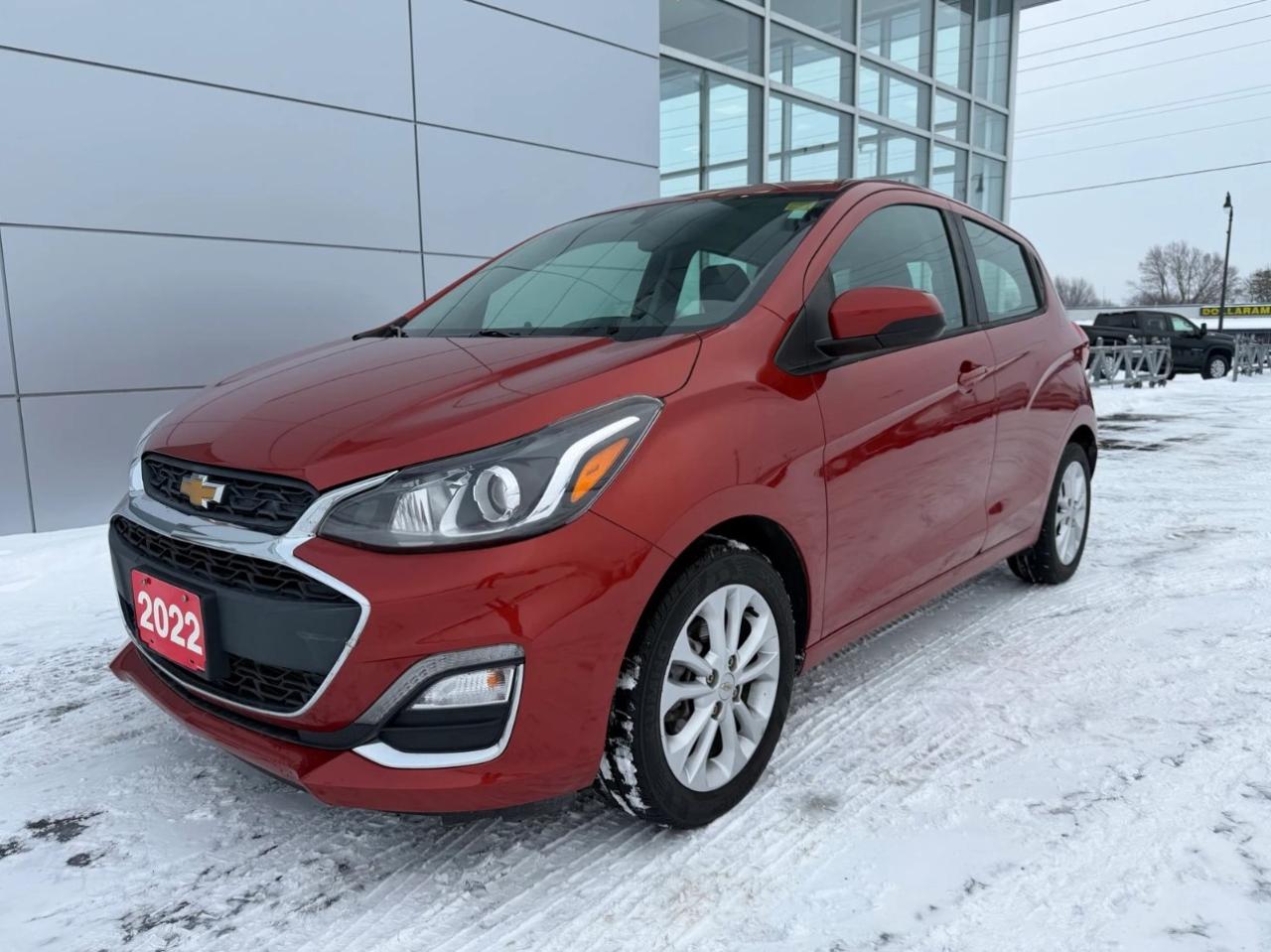 2022 Chevrolet Spark 4dr HB CVT 1LT Photo0