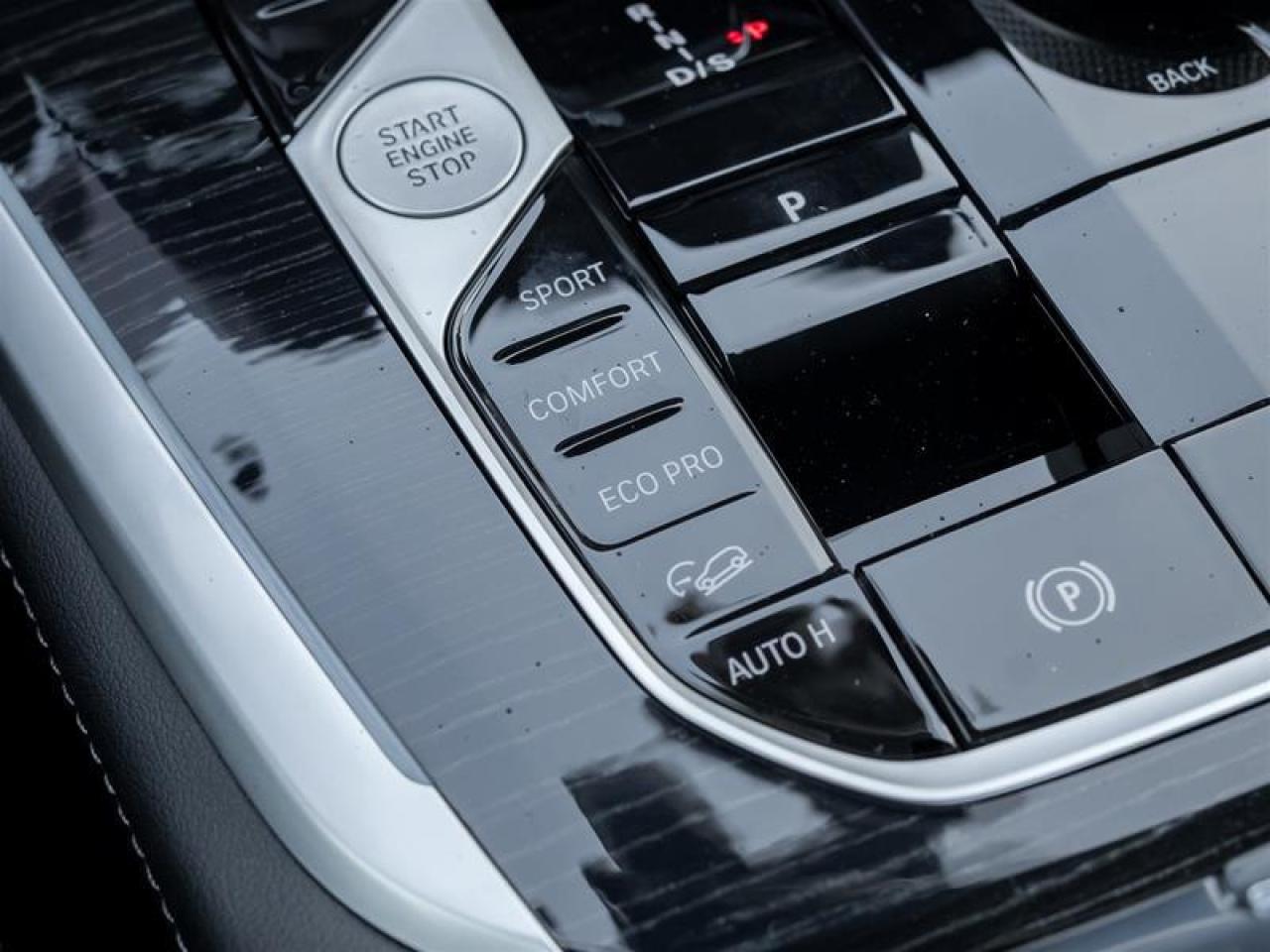 2026 BMW X5 M60i xDrive 4dr All-Wheel Drive Sports Activity Vehicle Photo