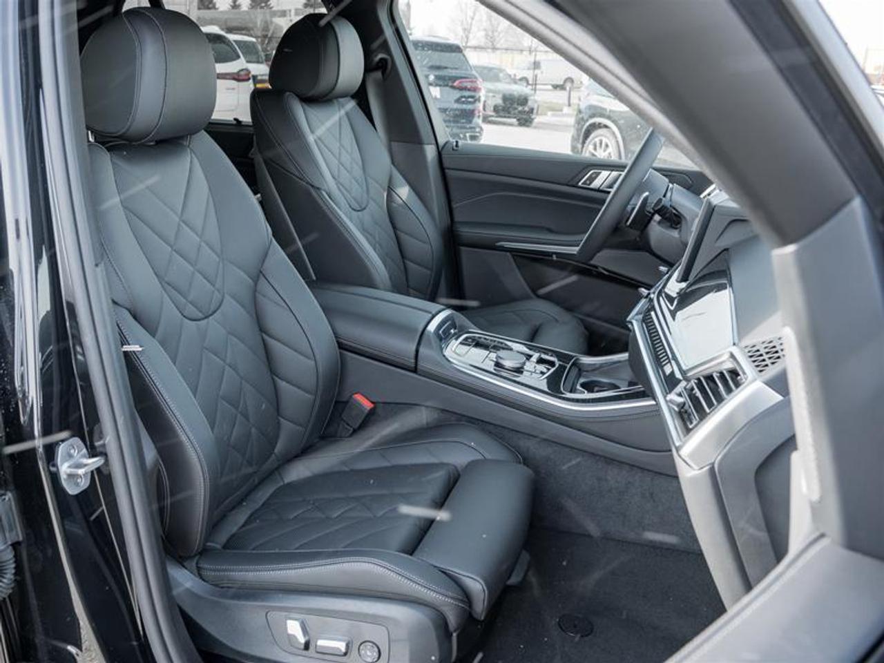 2026 BMW X5 M60i xDrive 4dr All-Wheel Drive Sports Activity Vehicle Photo