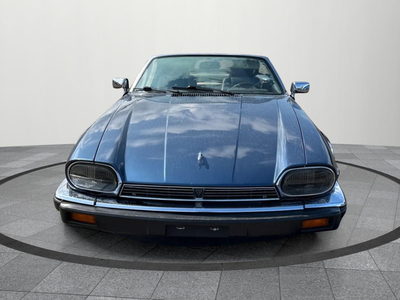 1989 Jaguar XJ  Photo