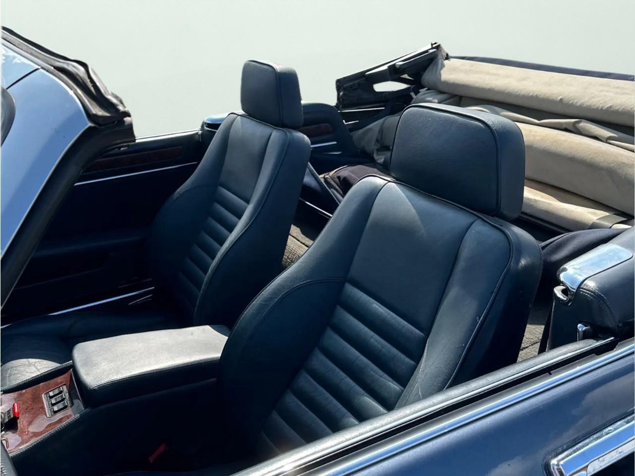 1989 Jaguar XJ  Photo