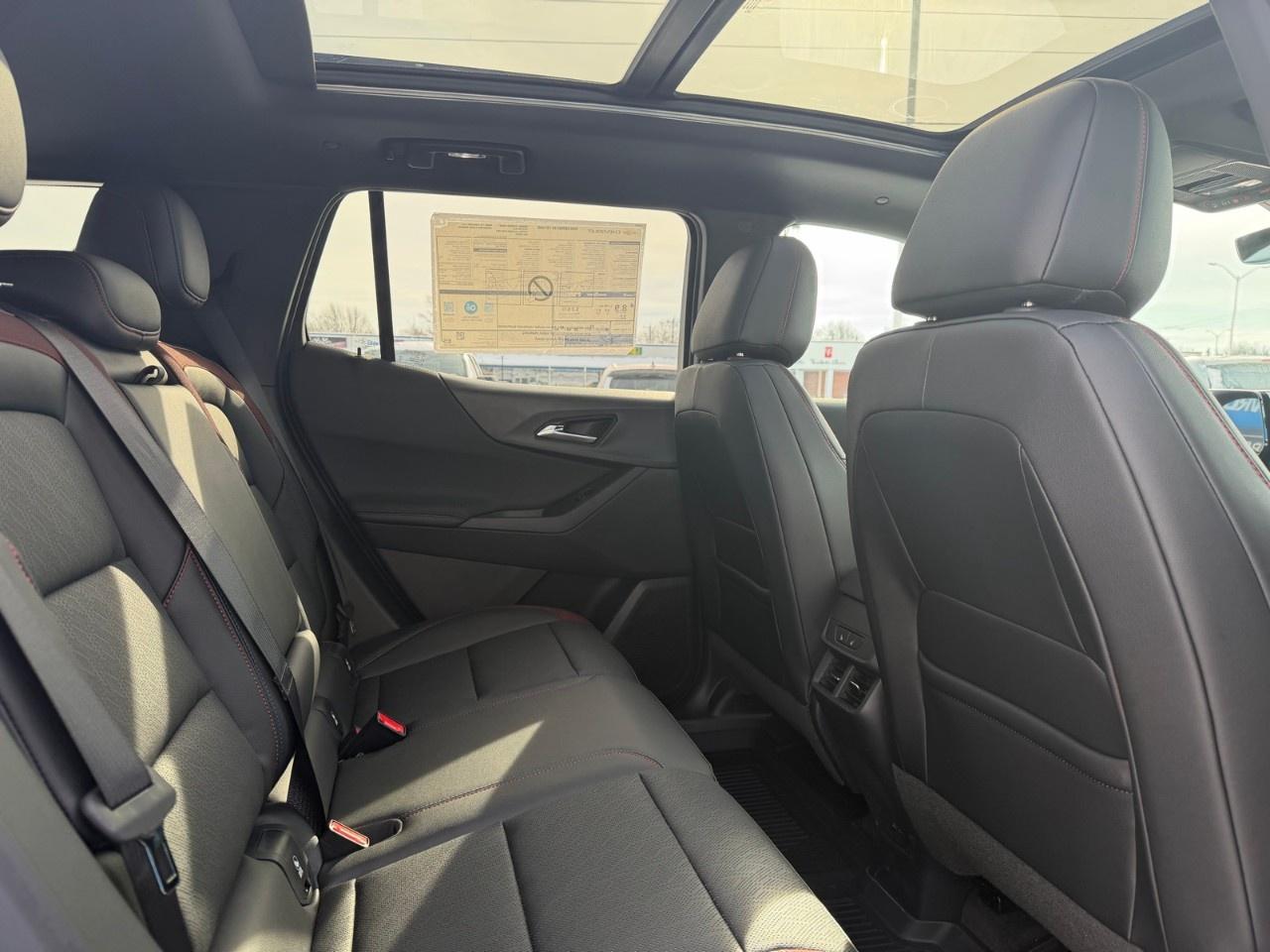 2026 Chevrolet Equinox AWD RS Photo