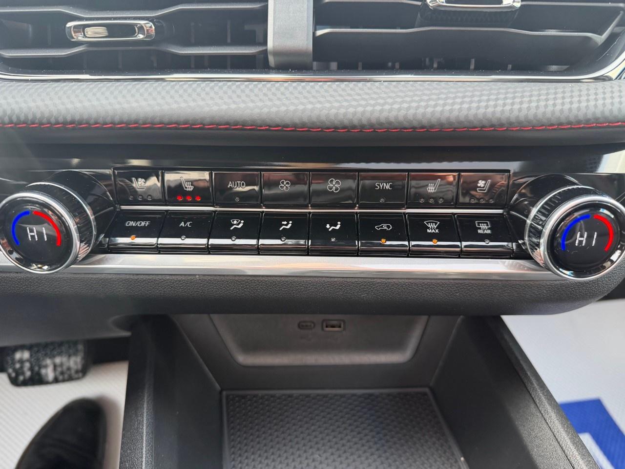 2026 Chevrolet Equinox AWD RS Photo