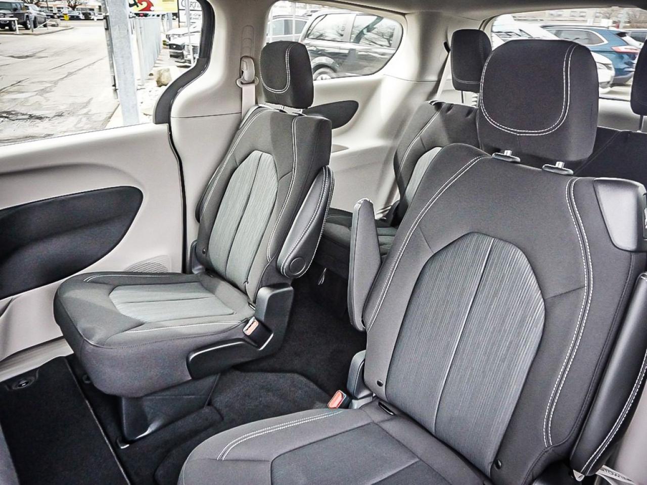 2024 Chrysler Grand Caravan  Photo