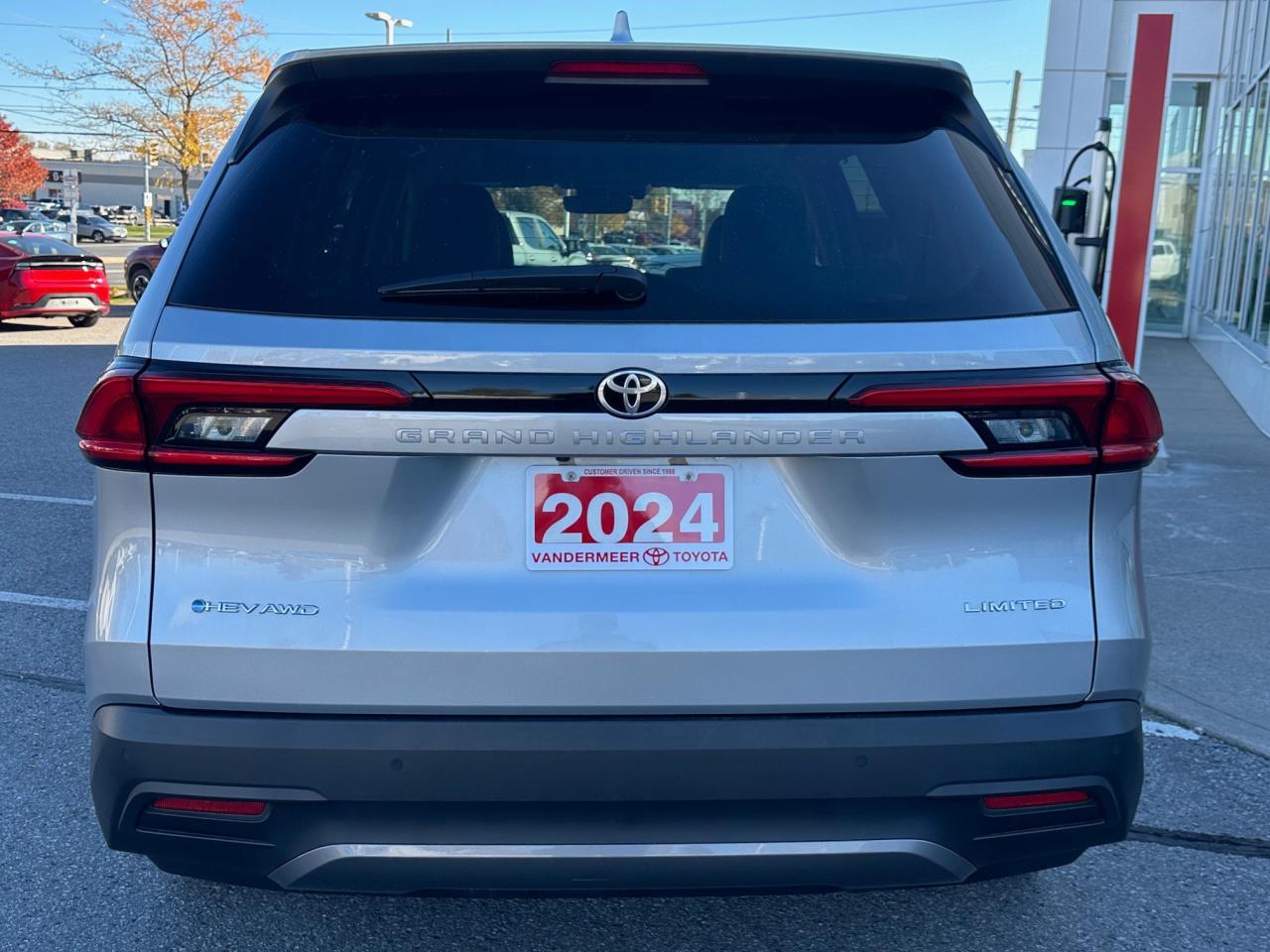 2024 Toyota Grand Highlander Hybrid Limited 4dr All-Wheel Drive Photo