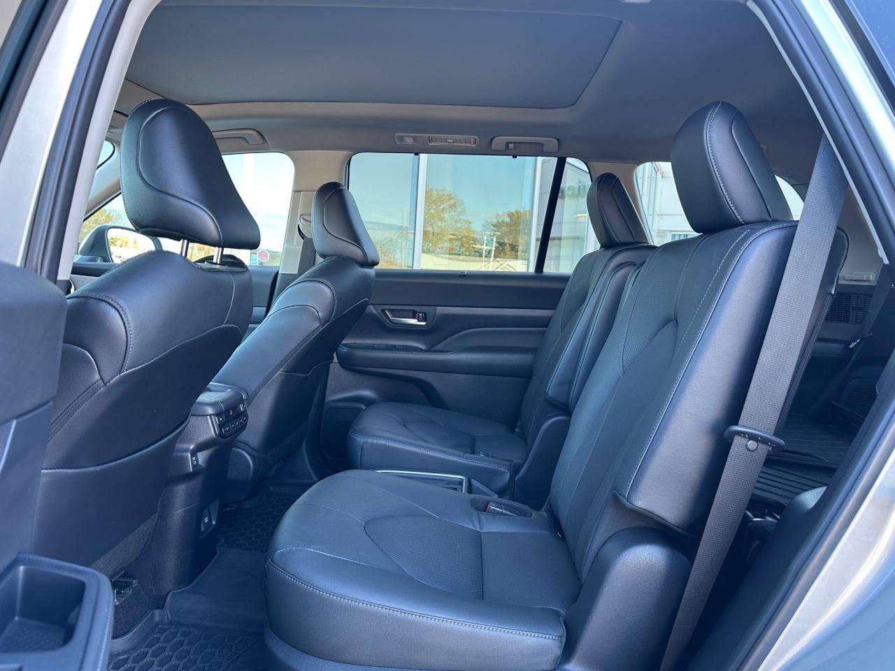 2024 Toyota Grand Highlander Hybrid Limited 4dr All-Wheel Drive Photo