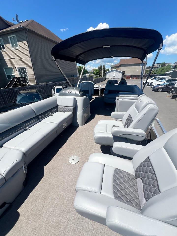 2022 Ranger 220FC  Photo