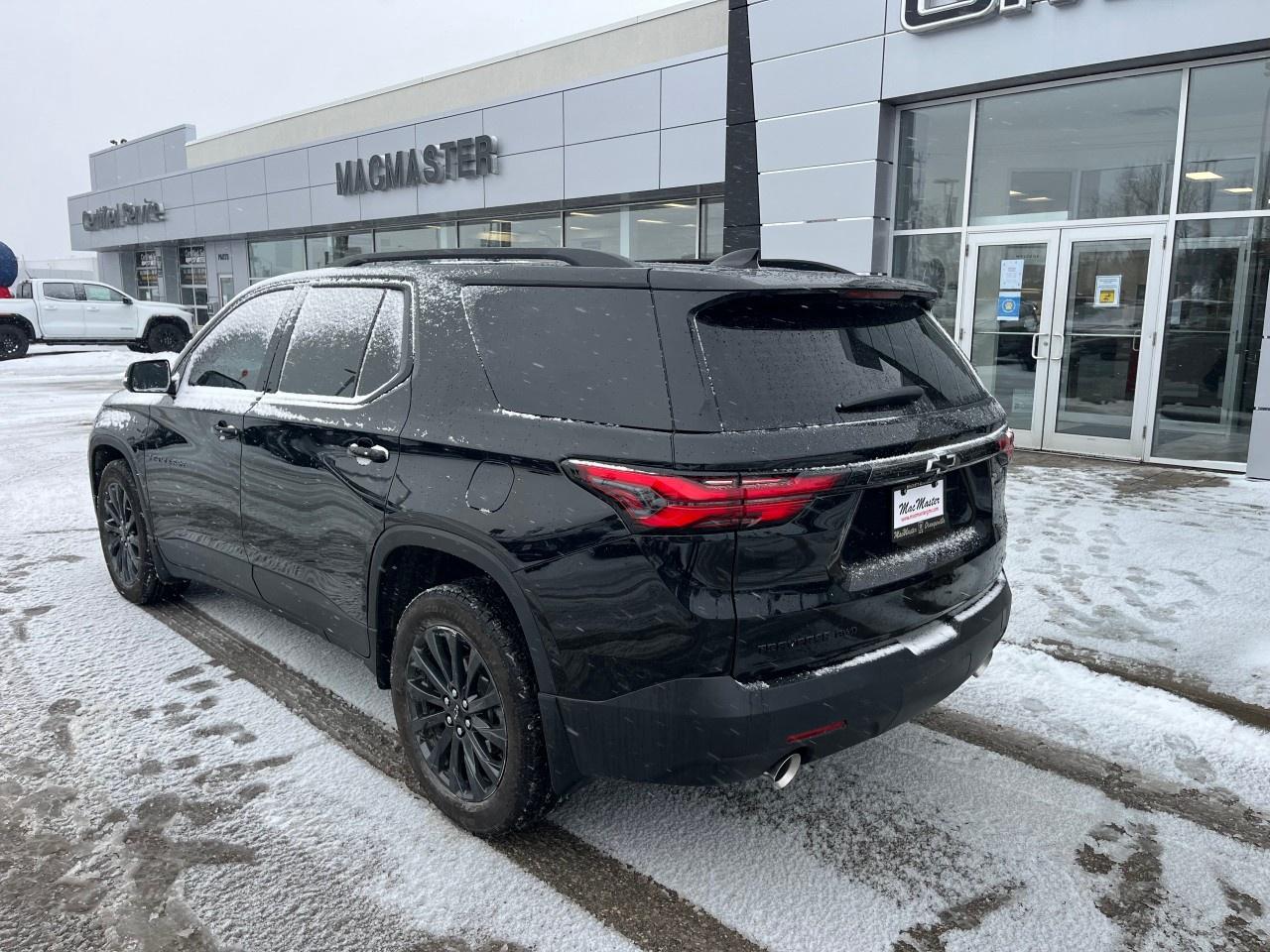 2023 Chevrolet Traverse AWD 4dr RS Photo