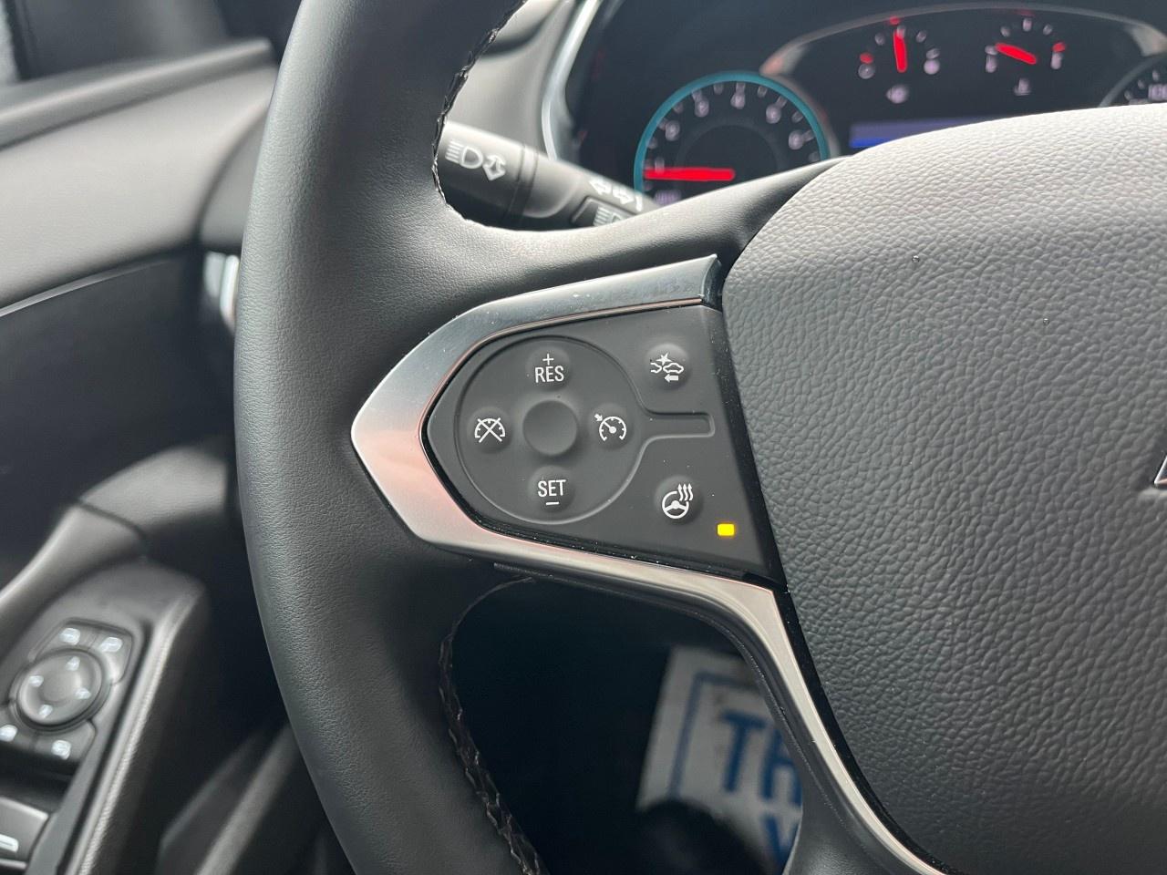 2023 Chevrolet Traverse AWD 4dr RS Photo