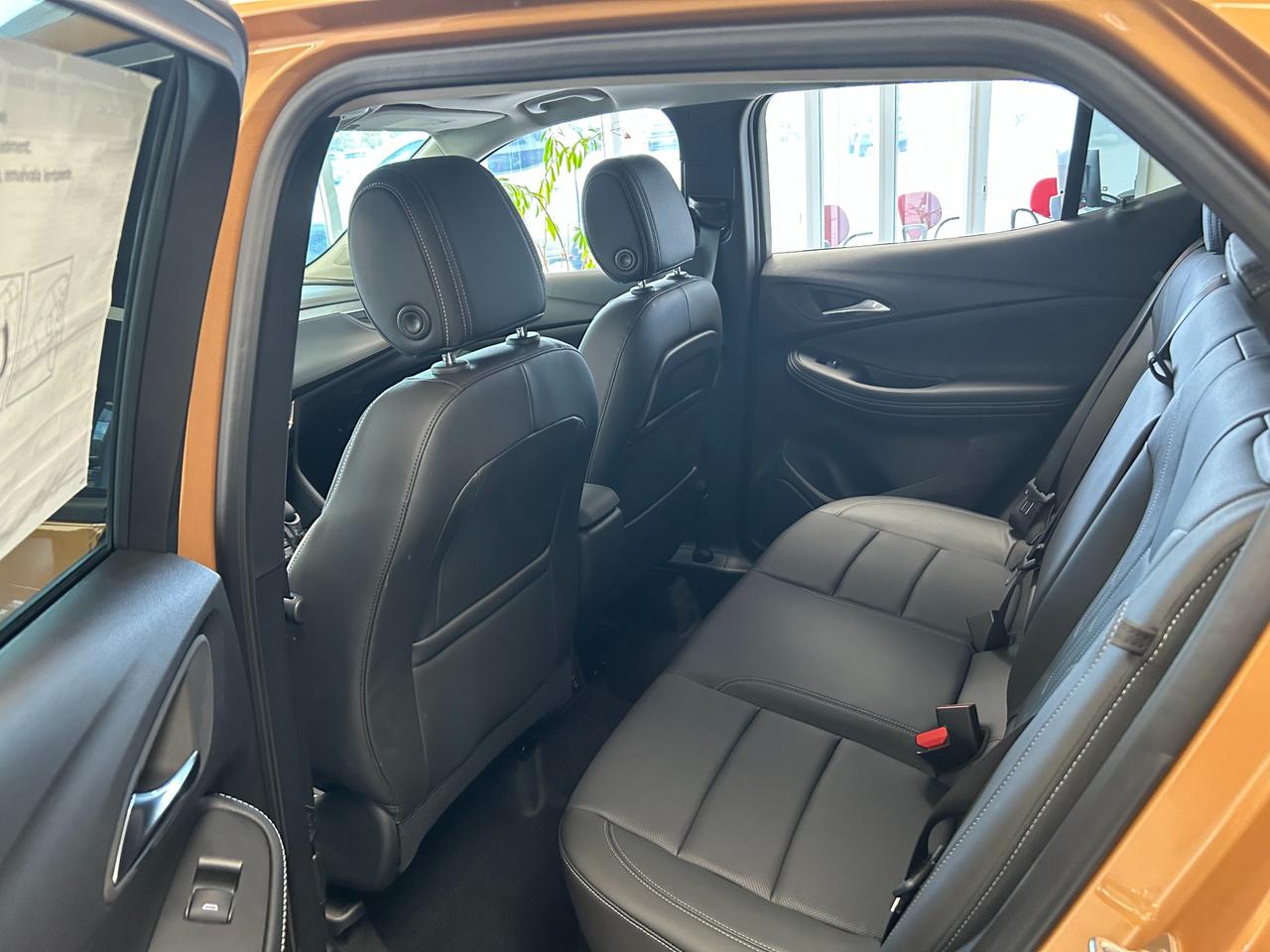 2025 Buick Encore GX Avenir 4dr All-Wheel Drive Photo