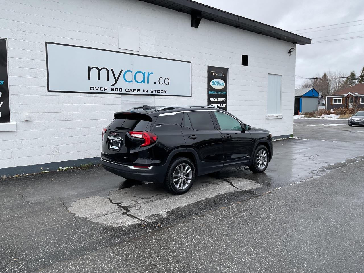 2022 GMC Terrain SLT All-wheel Drive Photo2