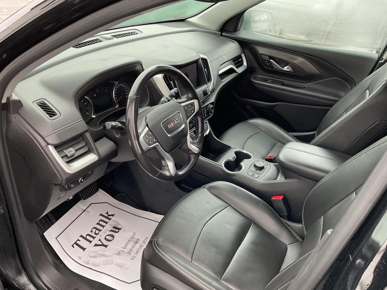 2022 GMC Terrain SLT All-wheel Drive Photo