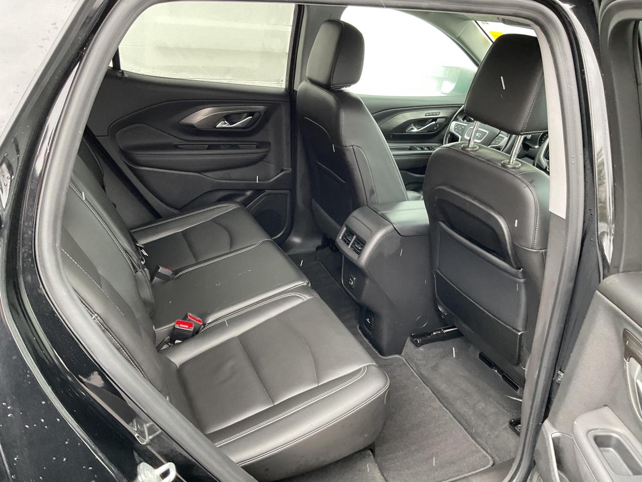 2022 GMC Terrain SLT All-wheel Drive Photo