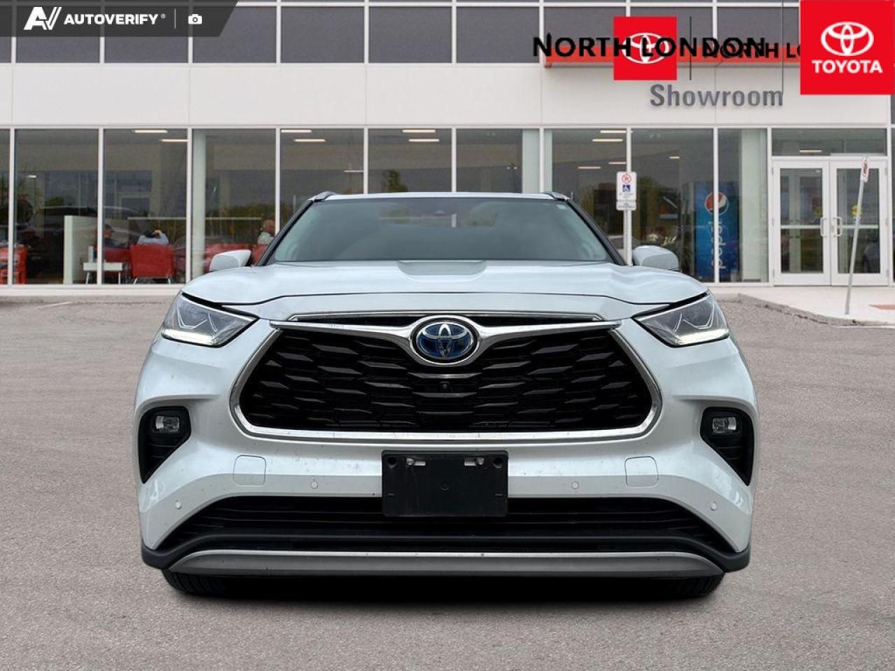 2024 Toyota Highlander Hybrid Limited 4dr All-Wheel Drive Photo