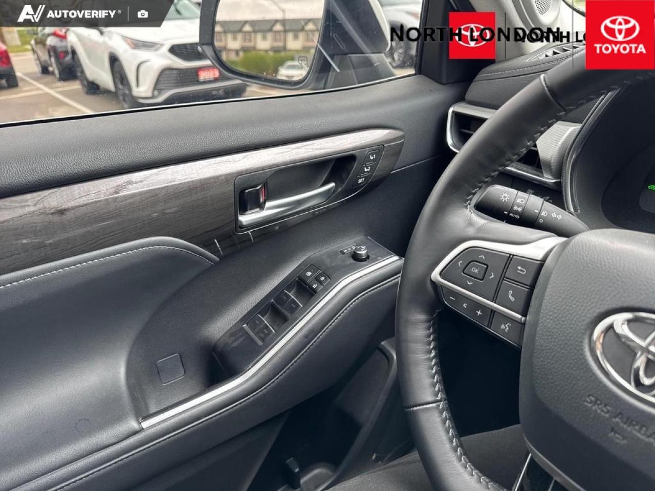 2024 Toyota Highlander Hybrid Limited 4dr All-Wheel Drive Photo