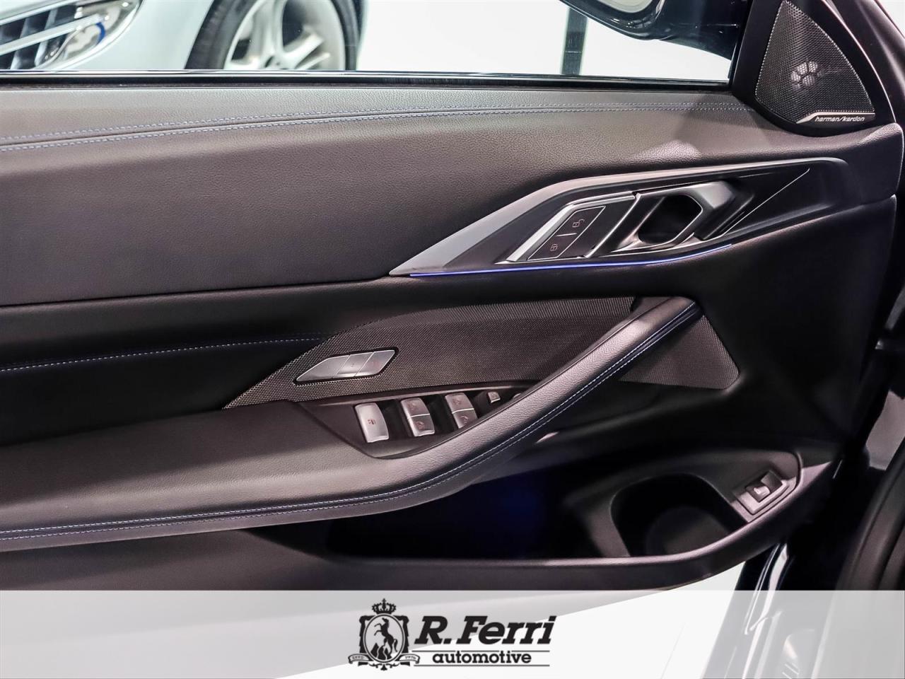 2022 BMW 430 i xDrive 2dr All-Wheel Drive Cabriolet Photo3