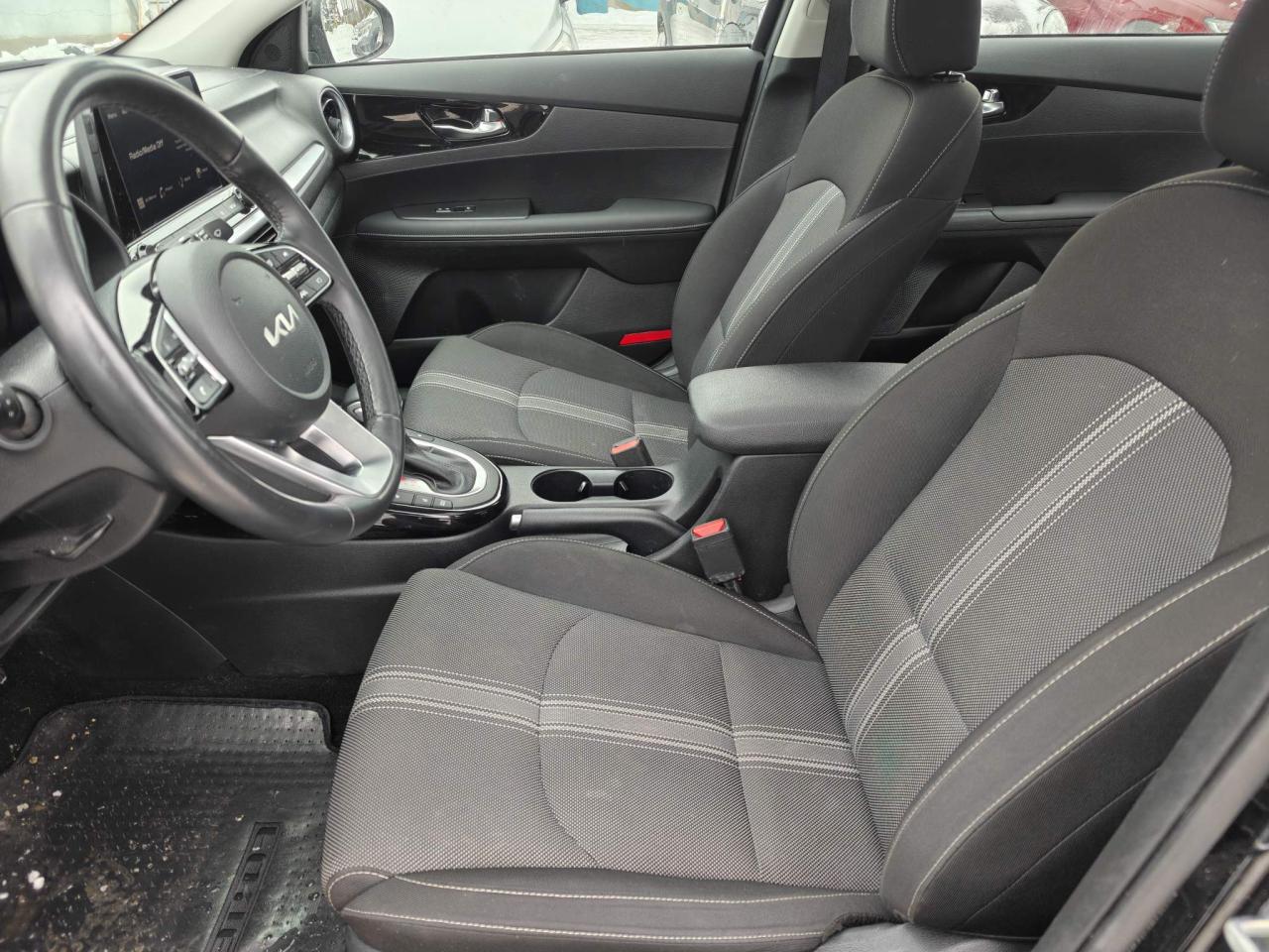 2024 Kia Forte EX+ 4dr Sedan Photo