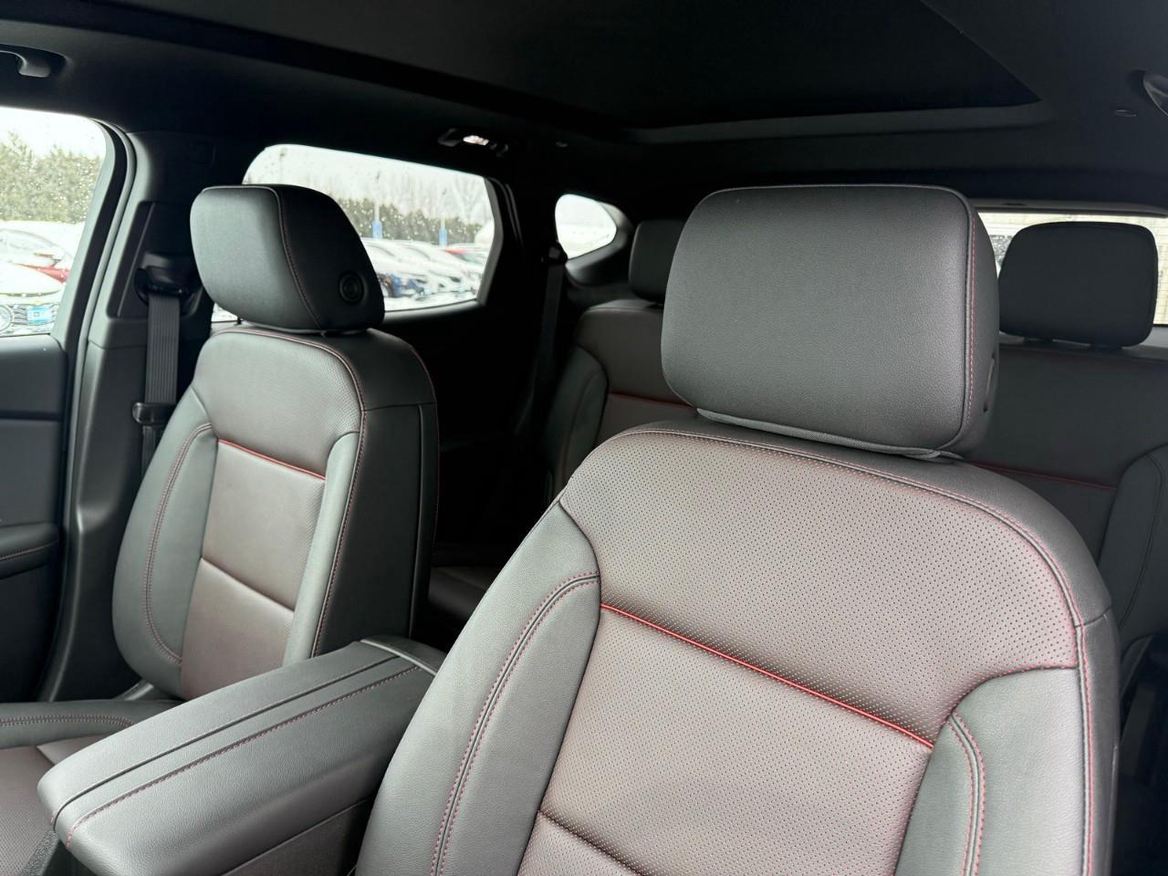 2025 Chevrolet Blazer RS 4dr All-Wheel Drive Photo