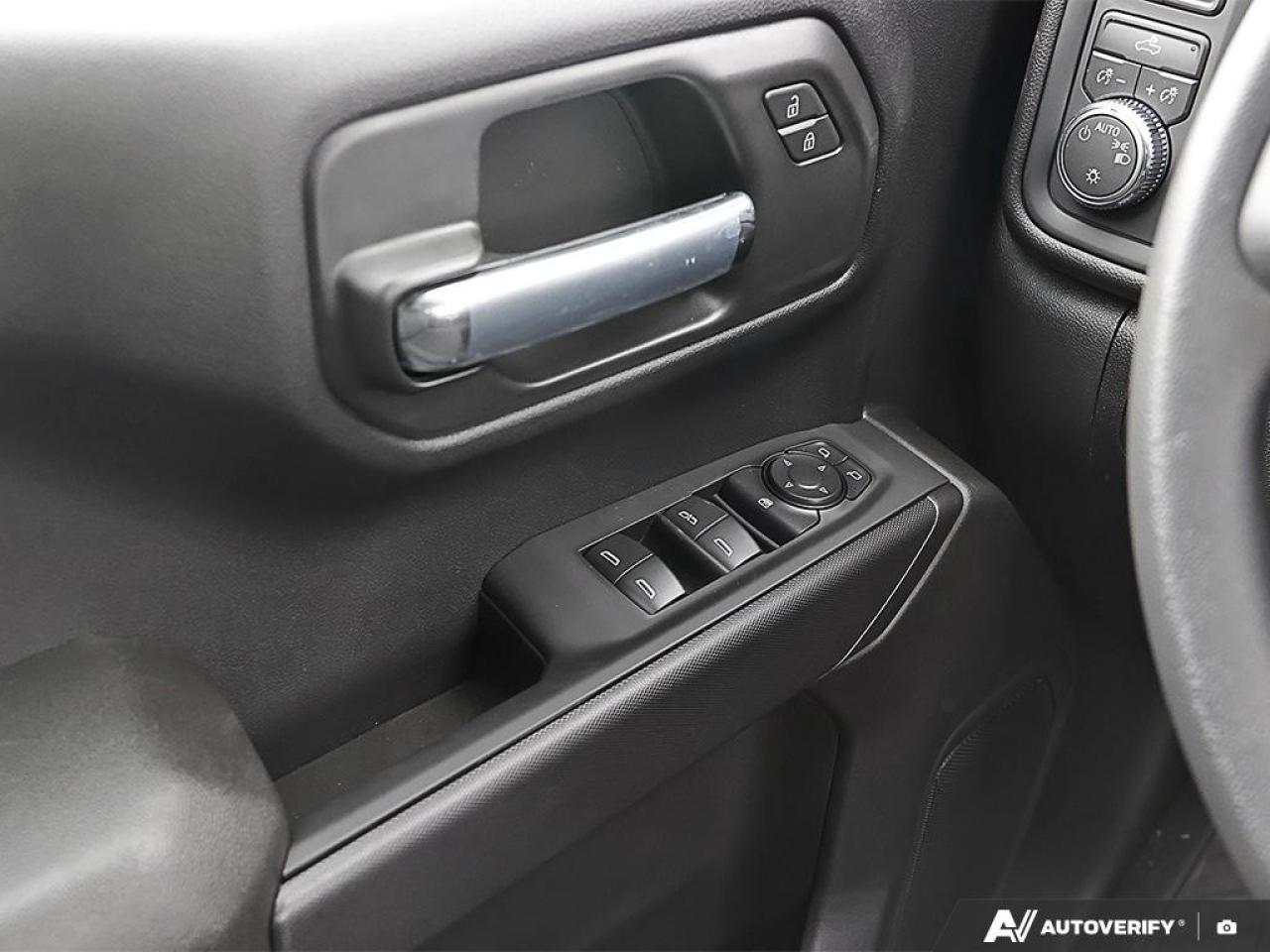 2026 GMC Sierra 1500 Crew Cab Short Box 4-Wheel Drive Pro Photo