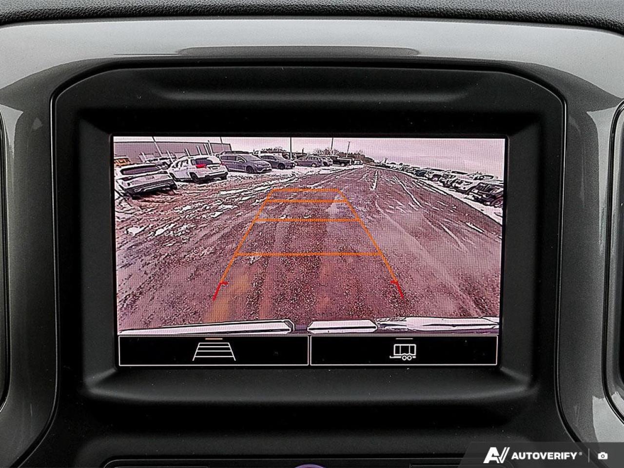 2026 GMC Sierra 1500 Crew Cab Short Box 4-Wheel Drive Pro Photo