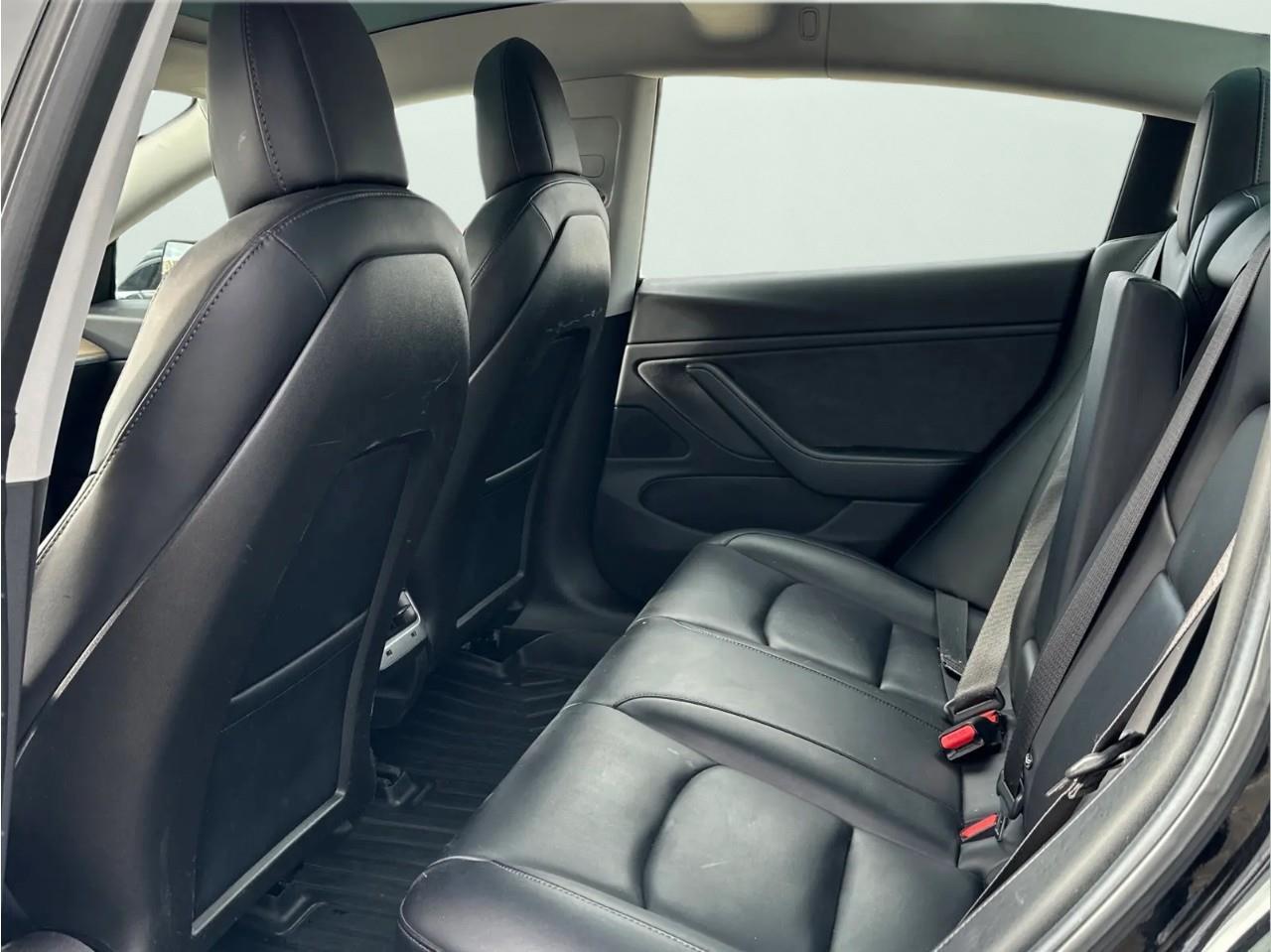 2018 Tesla Model 3  Photo