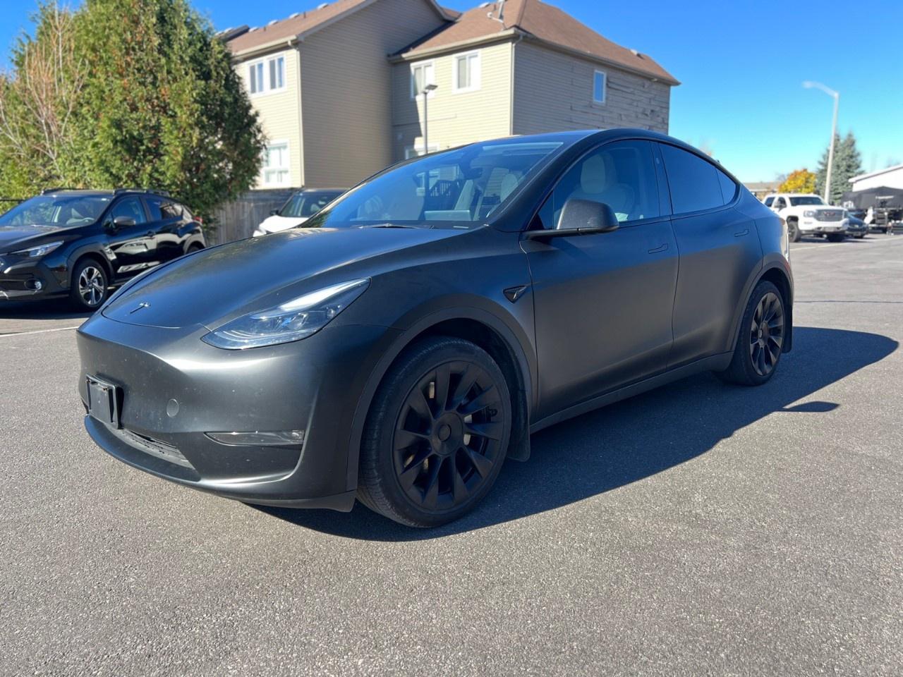 2024 Tesla Model Y Long Range AWD Photo0