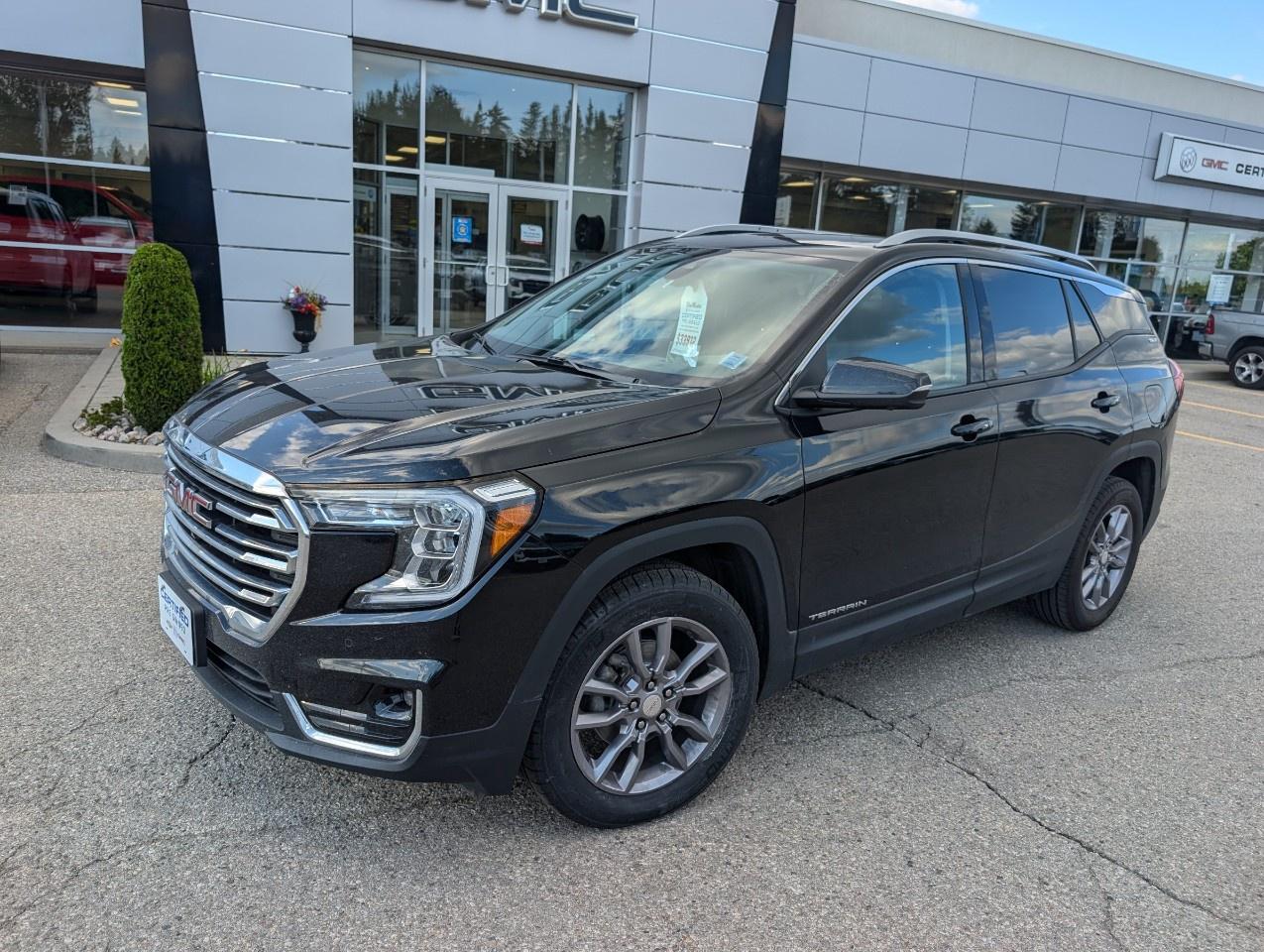 2022 GMC Terrain AWD SLT Photo0