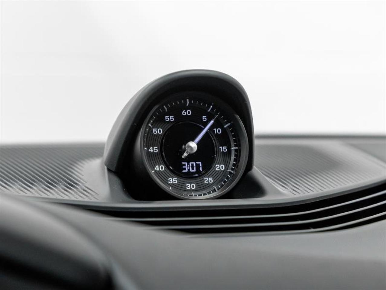 2025 Porsche Taycan  Photo