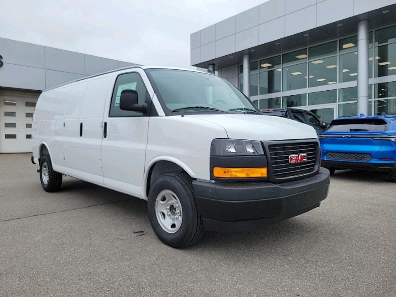 2025 GMC Savana 2500 Work Van Rear-Wheel Drive Extended Cargo Van Photo2