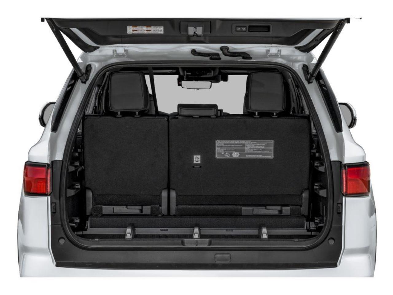 2025 Toyota Sequoia Platinum 4dr 4x4 Photo