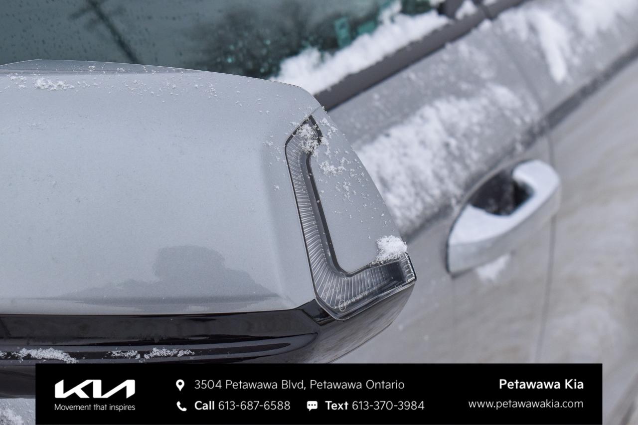 2026 Kia NIRO SX 4dr Front-Wheel Drive Sport Utility Photo3