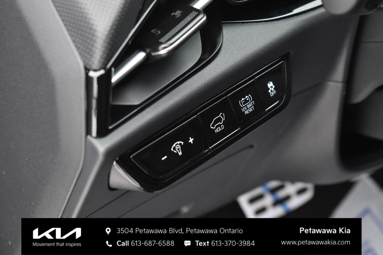 2026 Kia NIRO SX 4dr Front-Wheel Drive Sport Utility Photo