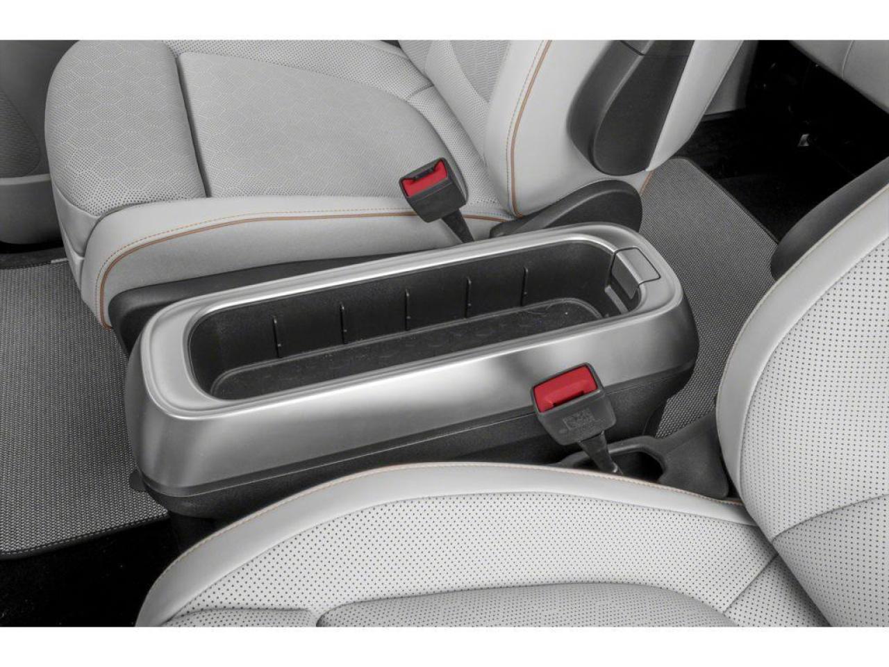 2025 Volkswagen ID. Buzz 1st Edition 4dr All-Wheel Drive 4MOTION Photo