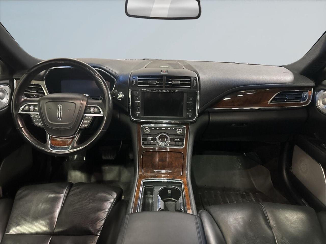 2017 Lincoln Continental Reserve AWD/Leather/NAVI/Sunroof/Adaptive Cruise C Photo